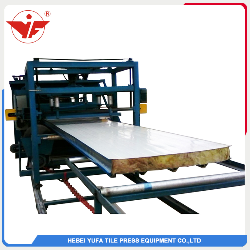 EPS sandwich panel roll forming machine