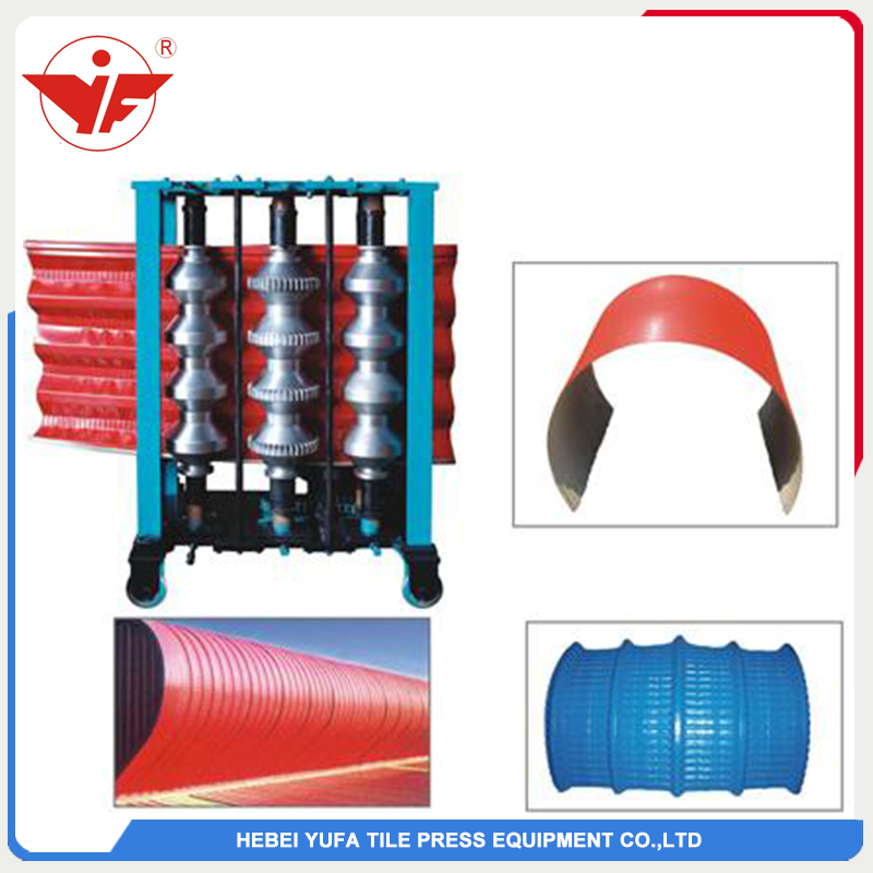 Vertical criping roll forming machine